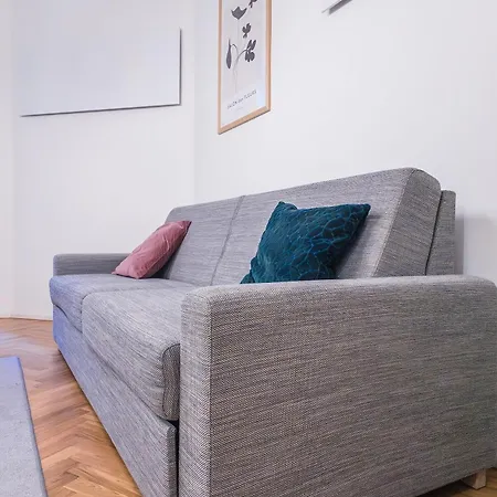 Apartment Valentinska, Old Town Prague